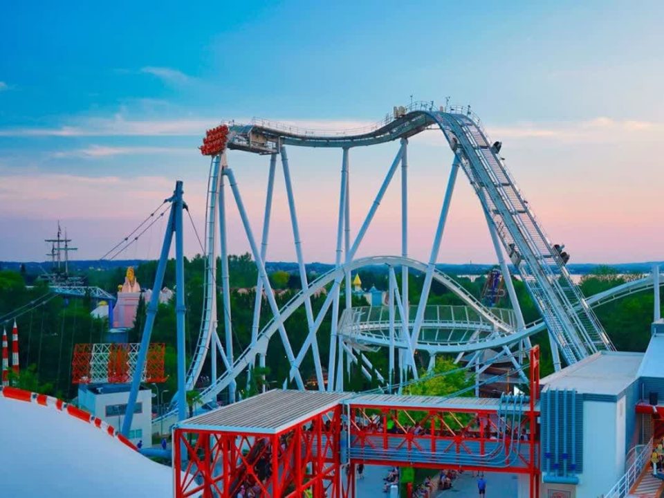 خرید وسایل شهربازی برای فضاهای کوچک