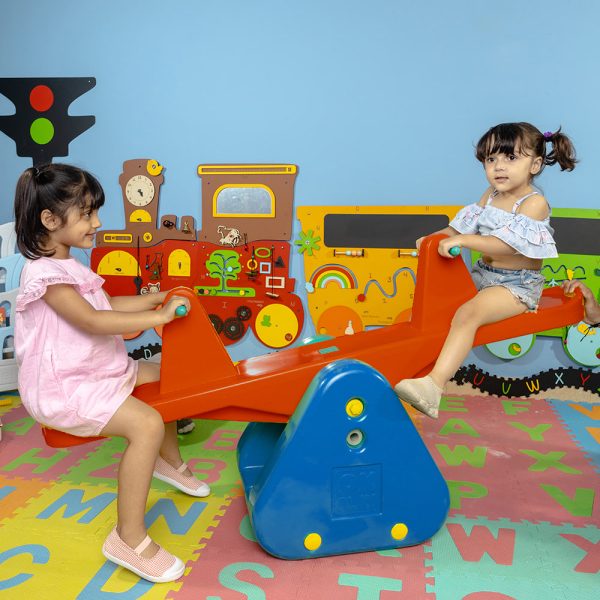 وسایل شهربازی سرپوشیده برای کودکان خردسال (۲ تا ۵ سال)